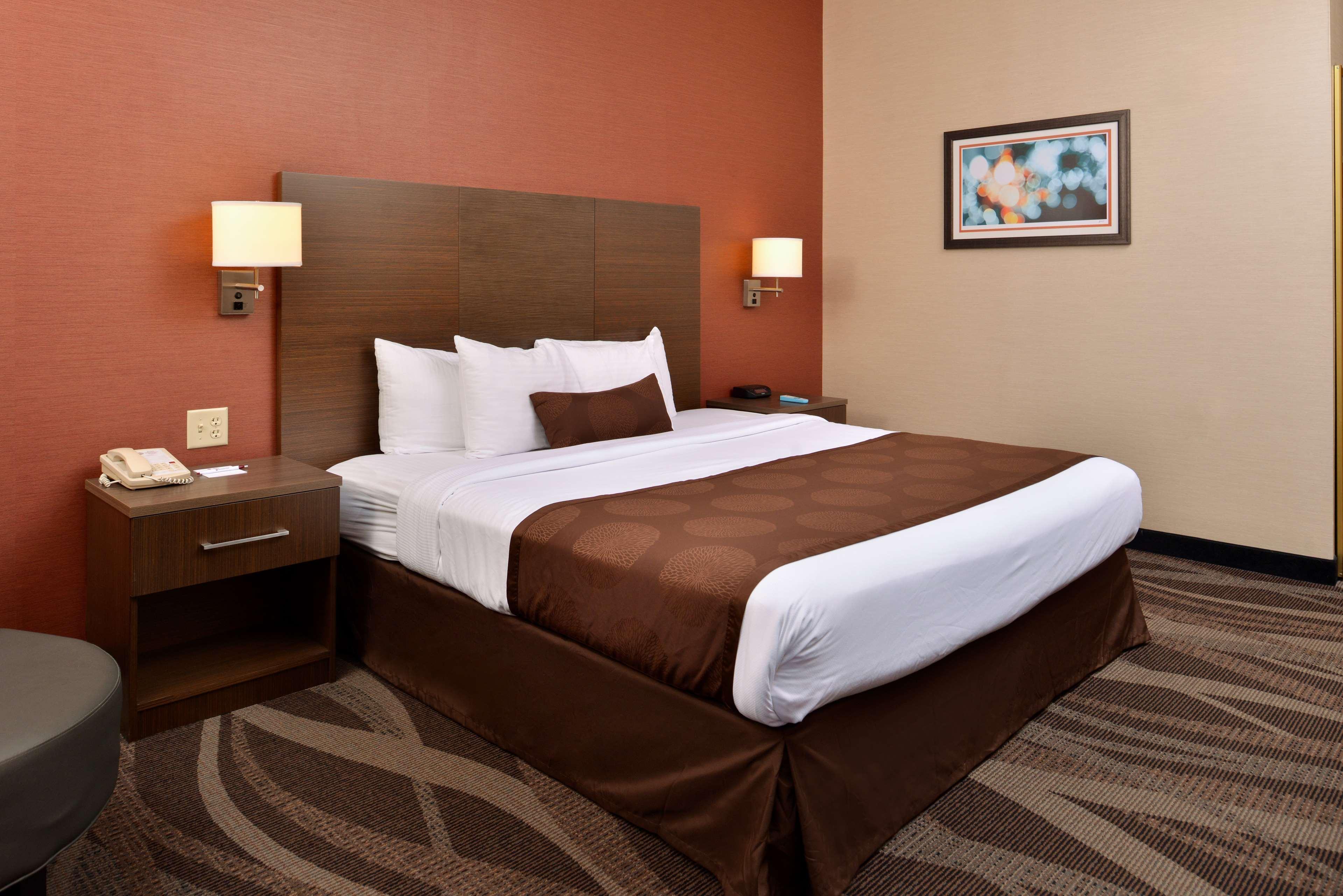 Best Western Plus University Inn Olean Exterior photo
